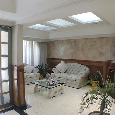 Hotel Business Bogota Luaran gambar