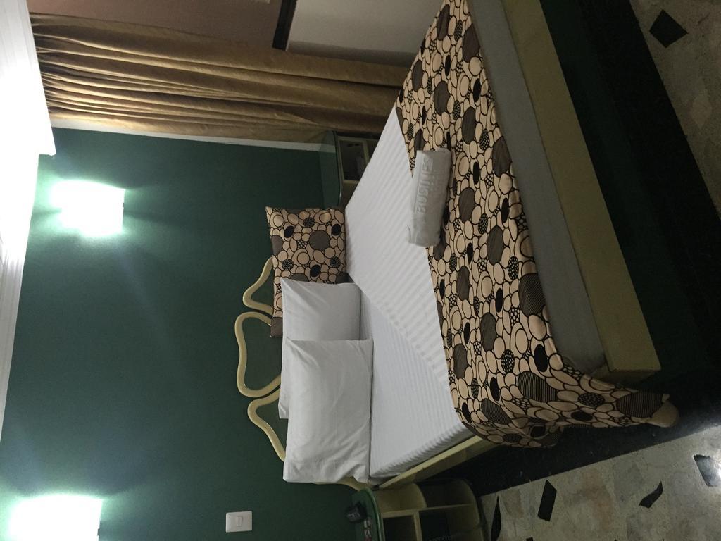 Hotel Business Bogota Luaran gambar